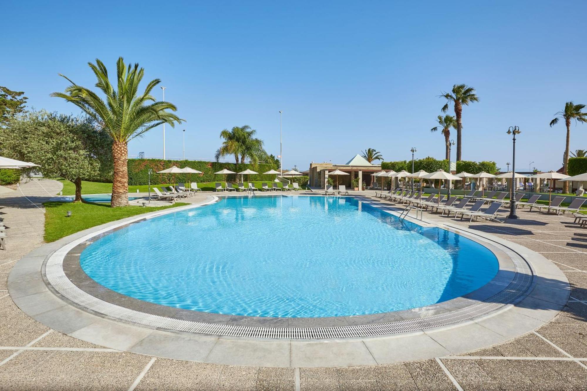 Sheraton Rhodes Resort Ixia  Exterior foto