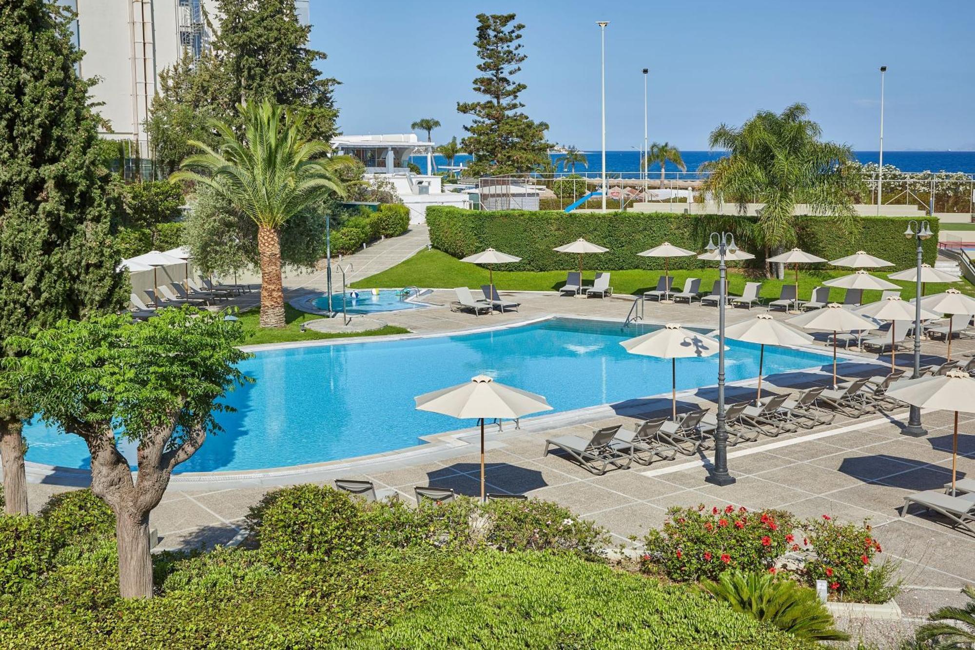 Sheraton Rhodes Resort Ixia  Exterior foto